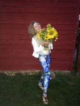 Load image into Gallery viewer, Butterfly Diva Leggings