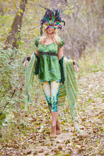 Load image into Gallery viewer, Tree of Life Capris Leggings