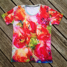 Load image into Gallery viewer, All-Over Print 'Tulip Dream' Art-shirt, Fitted style