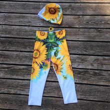 Load image into Gallery viewer, Sunflower Goddess Yoga Capris